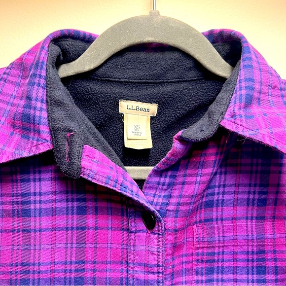 L.L.Bean Fleece Lined Flannel Shirt - Picture 3 of 5